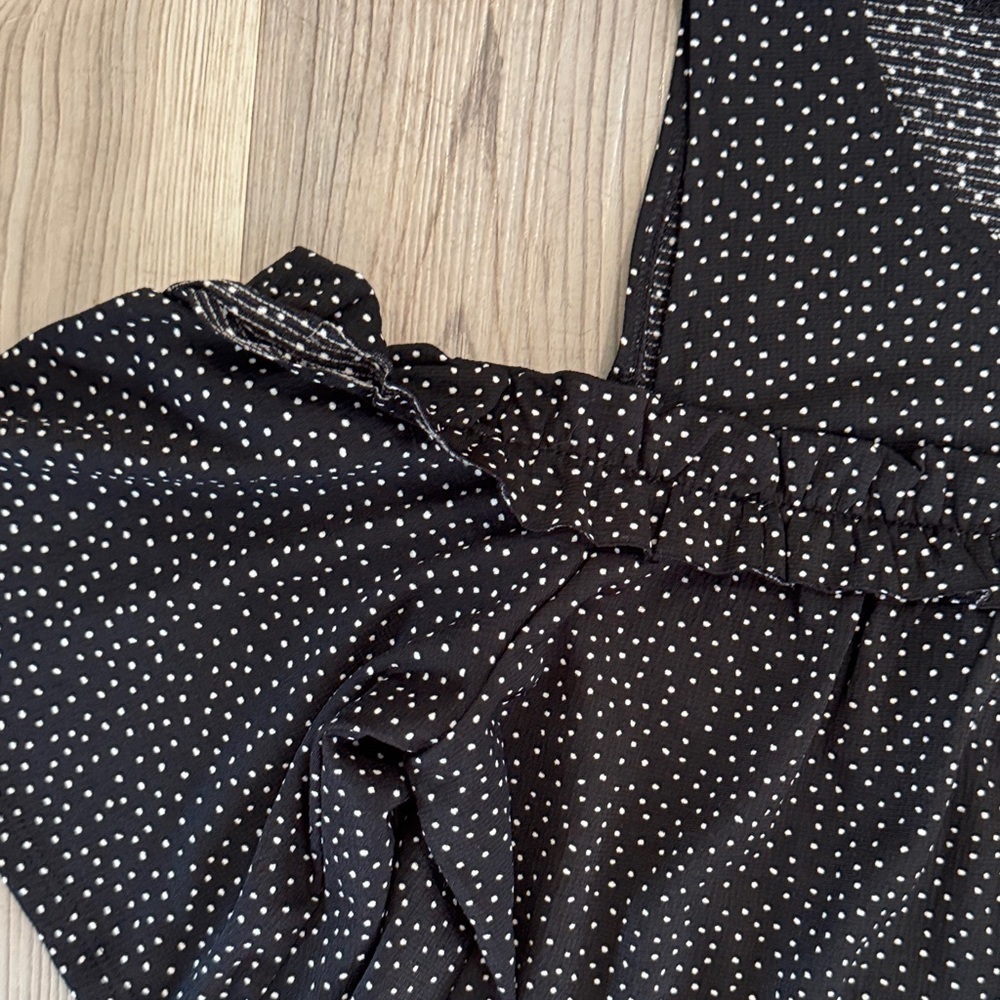LC Lauren Conrad Black and White Polka‎ Dot Blouse - Picture 3 of 9